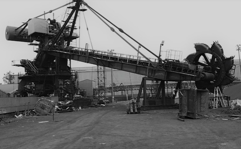 STACKER & RECLAIMER UPGRADES OR REFURBISHMENT
