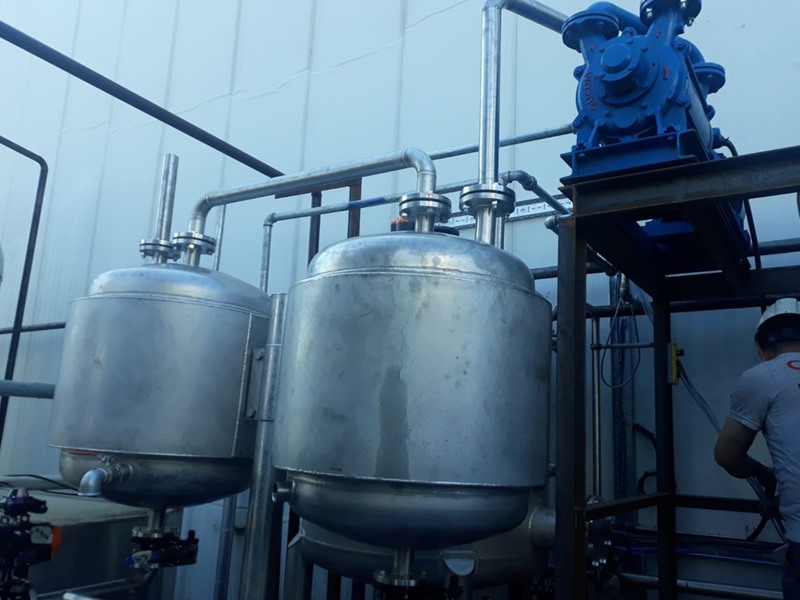 Vacuum Units